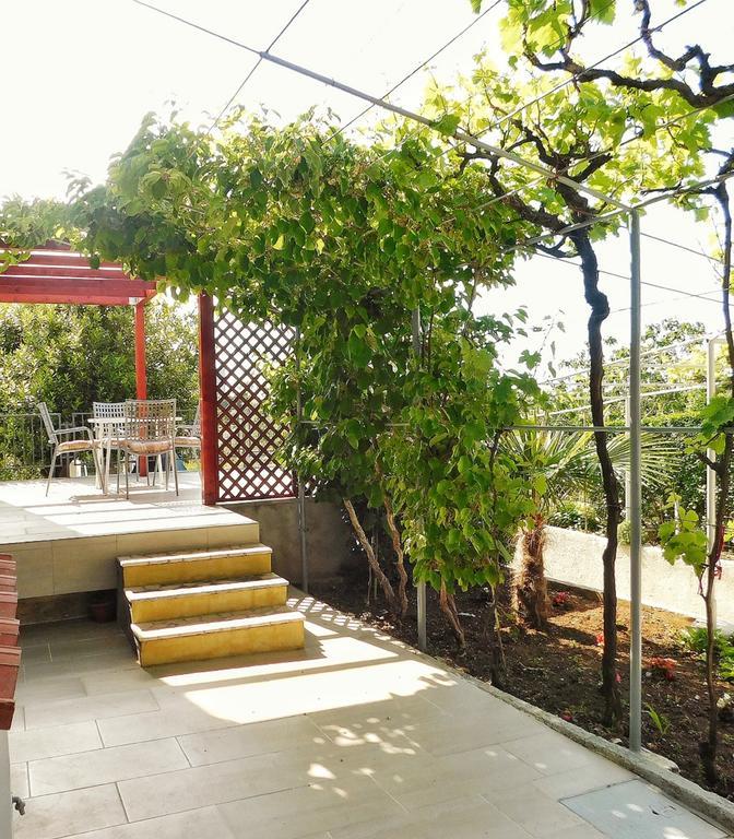 PUY Apartments Danilo 48 מראה חיצוני תמונה