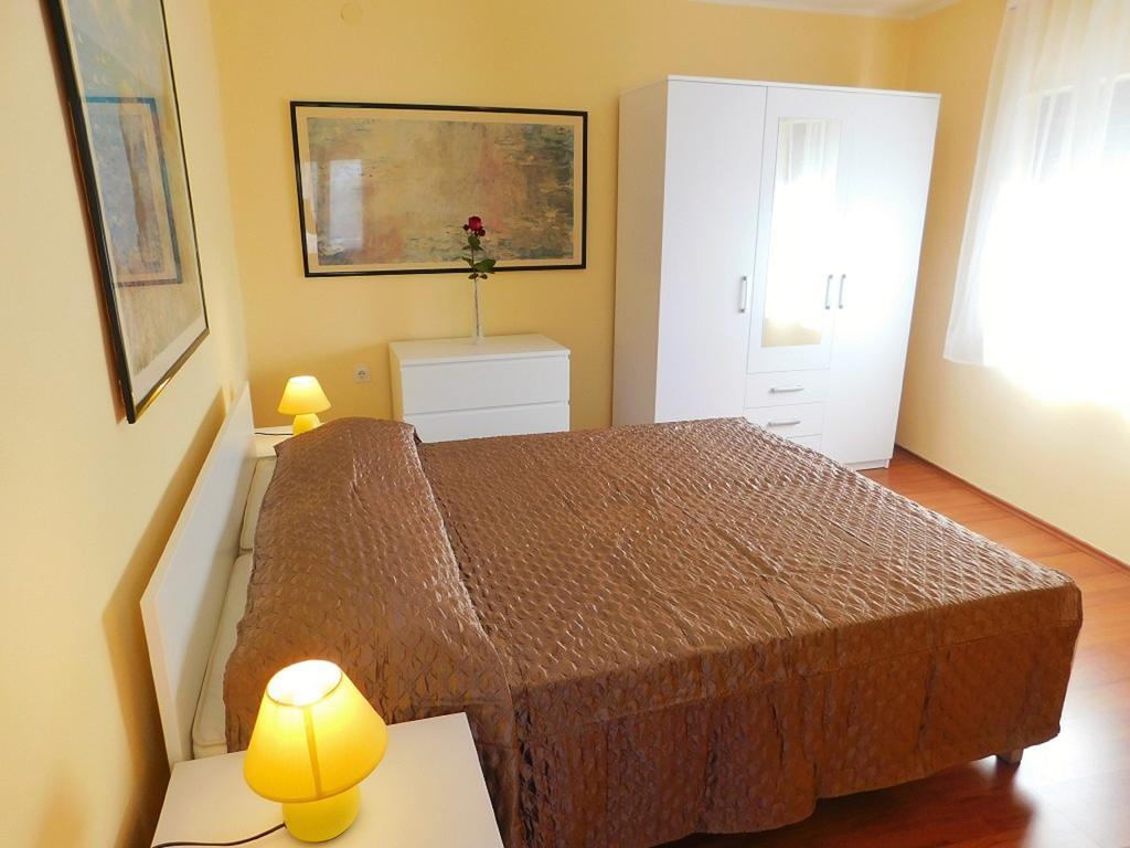 PUY Apartments Danilo 48 מראה חיצוני תמונה